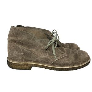 Clarks Originals Desert Chukka Boots Suede
Leather Desert Hiking Mens Size 9.5